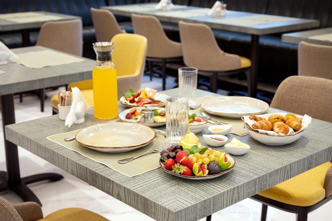 Sphera By Stellar Hotels, Yerevan Bagian luar foto